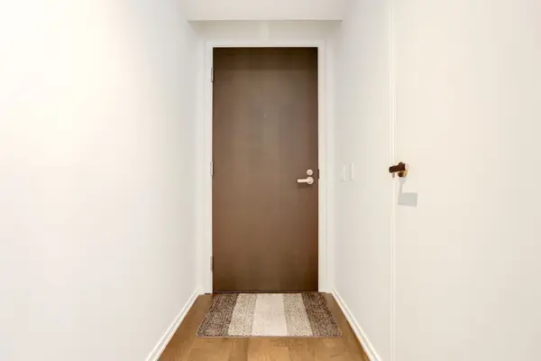 16 Bonnycastle ST #1806, Toronto C08, ON M5A 0C9