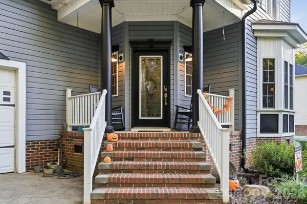 2070 Smith Ford RD, Hickory Grove, SC 29717