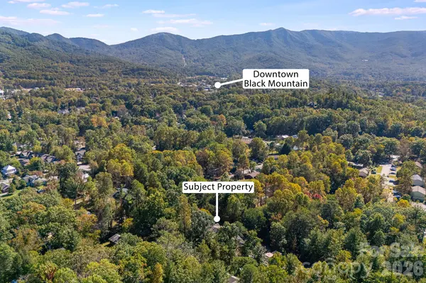 21 Lake AVE, Black Mountain, NC 28711