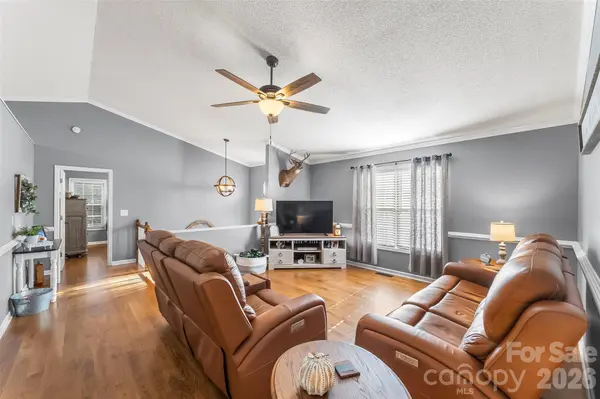 3105 Lyndhurst DR, Lenoir, NC 28645