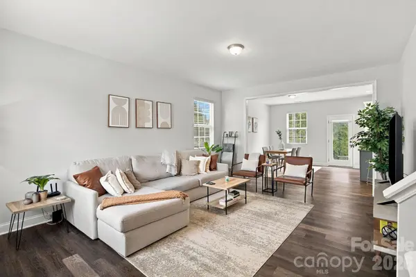 8553 Colgate CIR, Charlotte, NC 28214