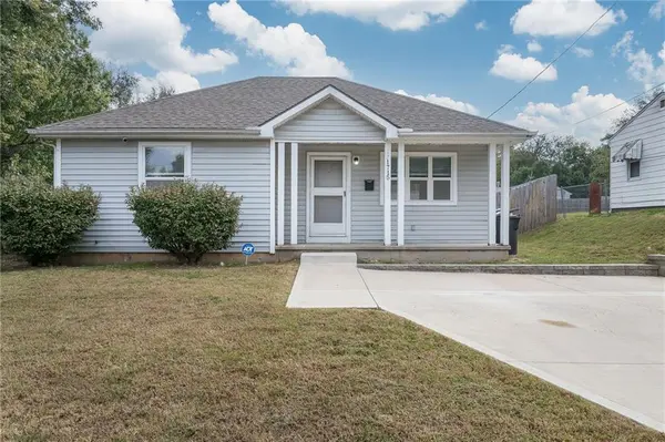 1715 Borden AVE, St Joseph, MO 64507