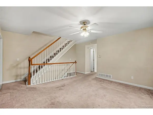 3295 S Huron, Englewood, CO 80110