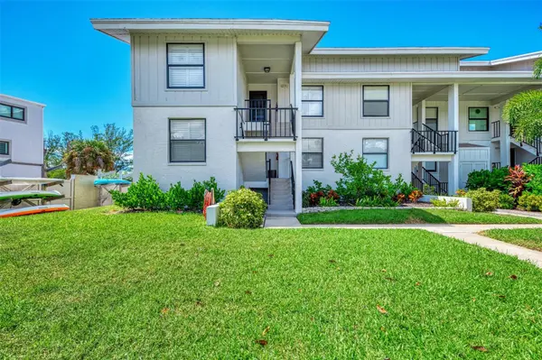 9226 MIDNIGHT PASS RD #4A, Sarasota, FL 34242
