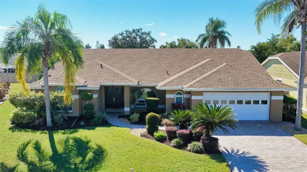 7975 MONTICELLO LN, Sarasota, FL 34243