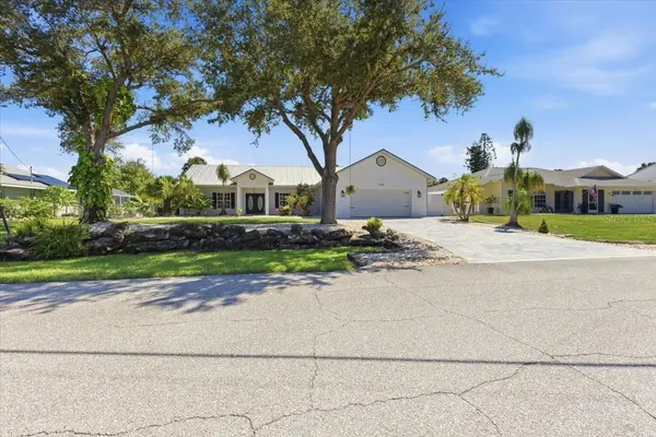 7376 MEMORIAL DR, Port Charlotte, FL 33981