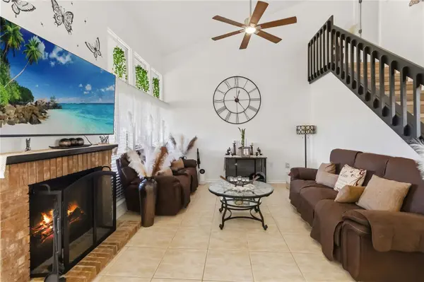 173 W SABAL PALM PL, Longwood, FL 32779