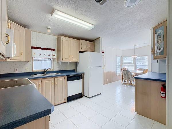 123 SMALLMOUTH BASS ST, Davenport, FL 33897