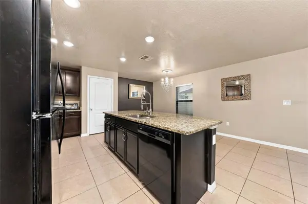 2227 CASPIAN DR, Lakeland, FL 33805