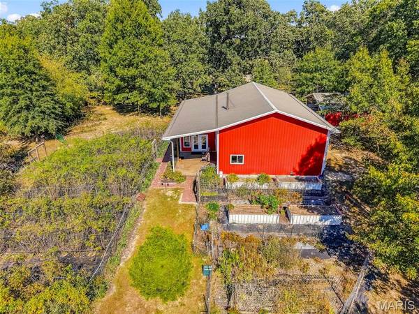 11488 Links RD, Marthasville, MO 63357