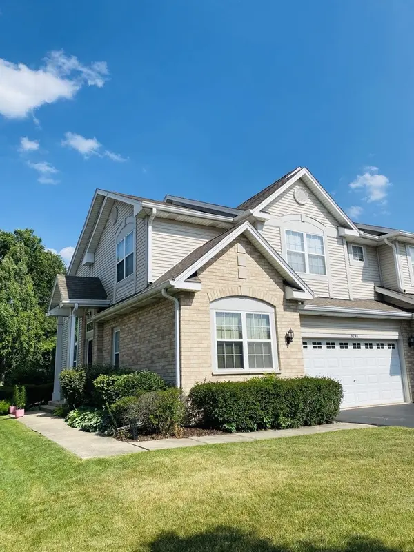 9241 Waterfall Glen BLVD, Darien, IL 60561