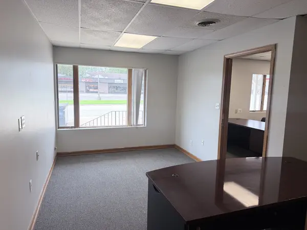10 N Locust ST, Manteno, IL 60950