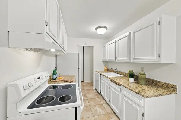 4548 Cedar Lake RD S #6, Saint Louis Park, MN 55416