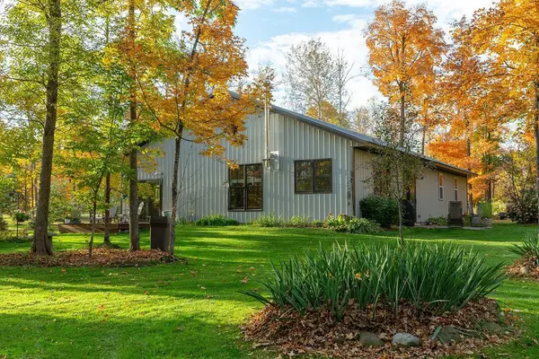 32527 183rd ST, Isle, MN 56342