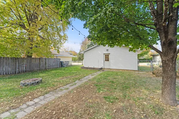 216 N 3rd ST, Saint Peter, MN 56082