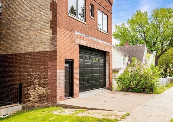 24 W 5th ST, Duluth, MN 55806