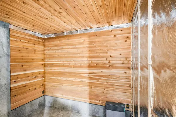 24 W 5th ST, Duluth, MN 55806