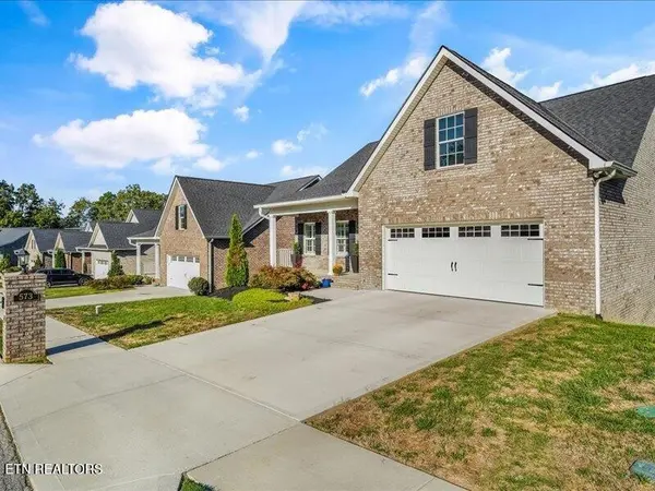 573 Timberline Drive, Lenoir City, TN 37772
