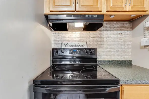 932 N Ridgewood, Wichita, KS 67208