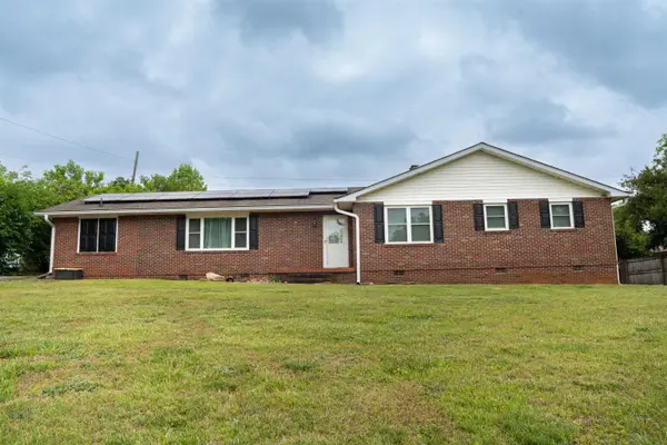 102 N Lanford RD, Spartanburg, SC 29301