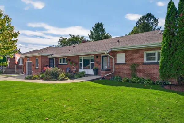 696 Queen ST, Chatham-kent, ON N7M 2K2