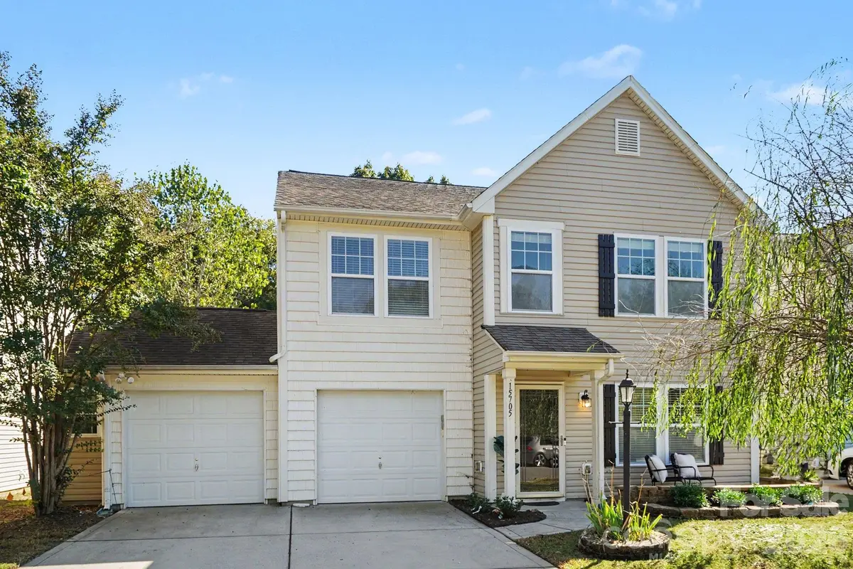 15705 Lakepoint Forest DR #41, Charlotte, NC 28278