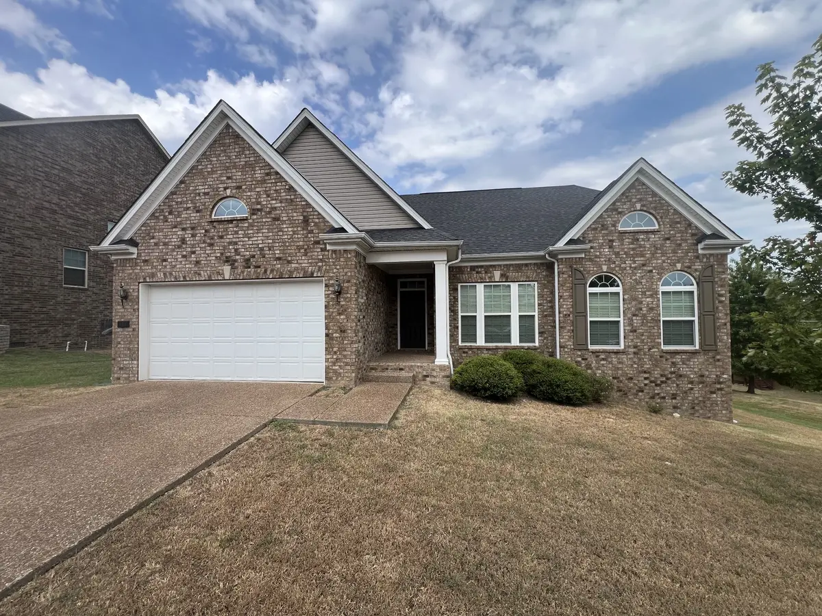 447 Warren Hill Dr, Mount Juliet, TN 37122