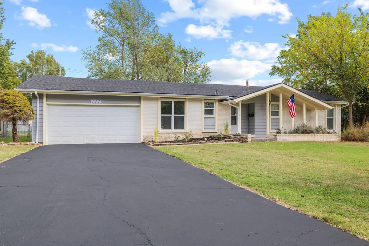 122 S Magnolia AVE, Republic, MO 65738