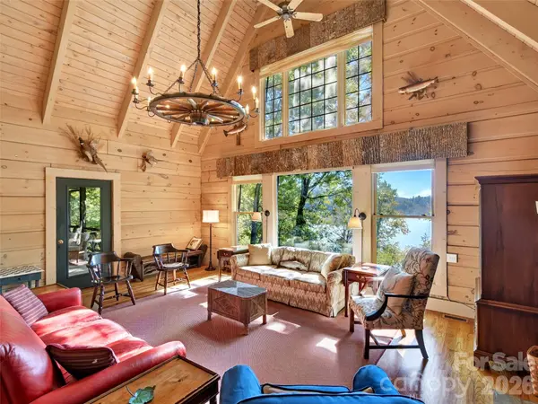 261 Little Buck Creek RD, Marion, NC 28752