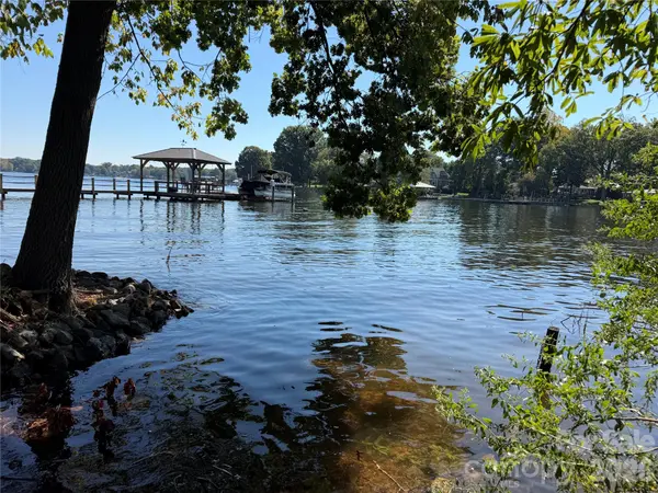 8697 Harbor CIR, Terrell, NC 28682