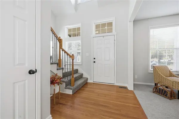 2325 W Piatt LN, Olathe, KS 66061