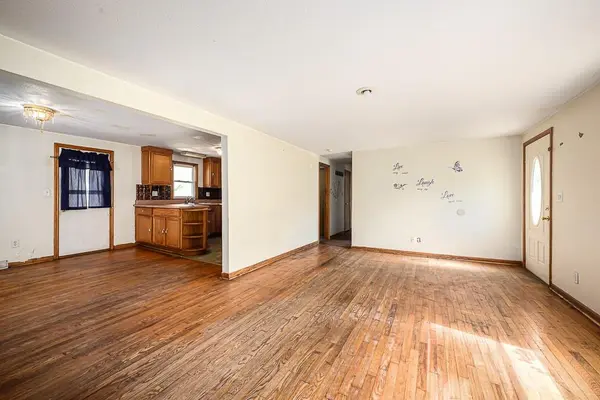 5530 sloan AVE, Kansas City, KS 66104