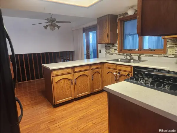 812 S Ouray, Aurora, CO 80017