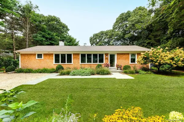104 Rutland RD, East Hampton, NY 11937