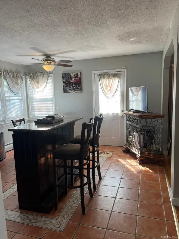 138 Mason ST, Hempstead, NY 11550