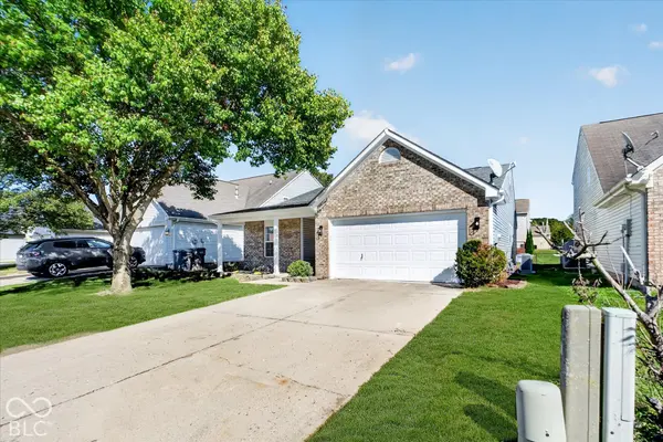 5409 Rocky Mountain DR, Indianapolis, IN 46237