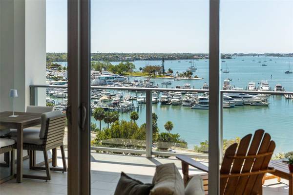1155 N GULFSTREAM AVE #802, Sarasota, FL 34236
