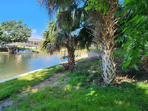 35 CORAL REEF CT N, Palm Coast, FL 32137
