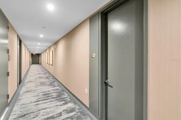 400 CENTRAL AVE #2005, St Petersburg, FL 33701