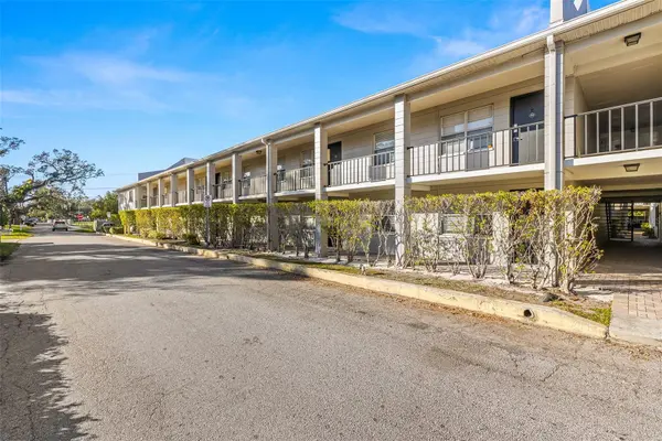 5221 BAYSHORE BLVD #26, Tampa, FL 33611