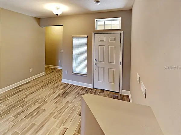 30057 SOUTHWELL LN, Wesley Chapel, FL 33543