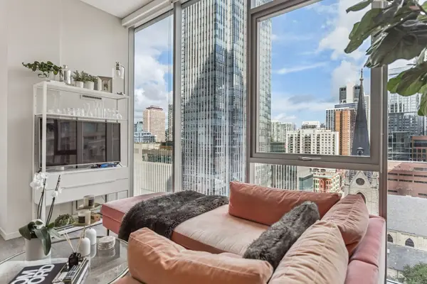 8 E Huron ST #1401, Chicago, IL 60611