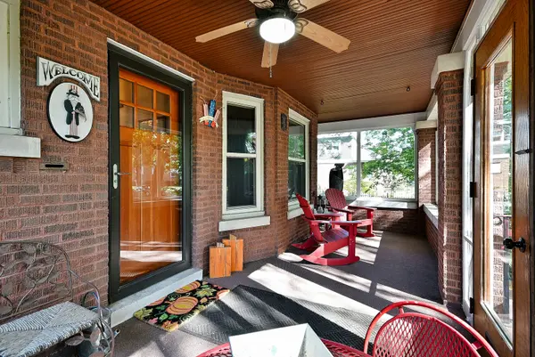 5842 N NINA AVE, Chicago, IL 60631