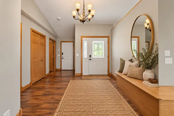 145 Airport RD, Hutchinson, MN 55350