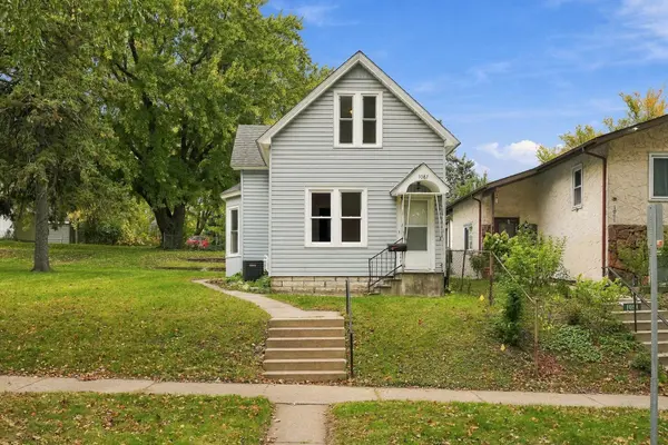1087 Matilda ST, Saint Paul, MN 55117