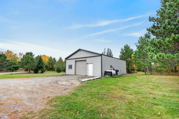19153 Nordic Ridge RD, Bovey, MN 55709