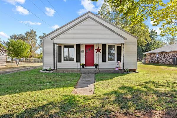 212 N 7th ST, Fort Cobb, OK 73038