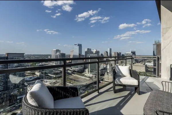 1212 Demonbreun St #2801, Nashville, TN 37203