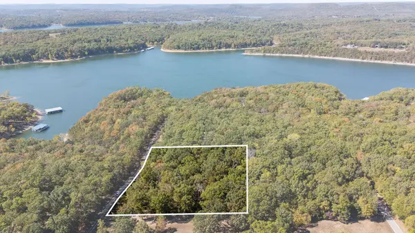 000 Farm Road 1247, Golden, MO 65658