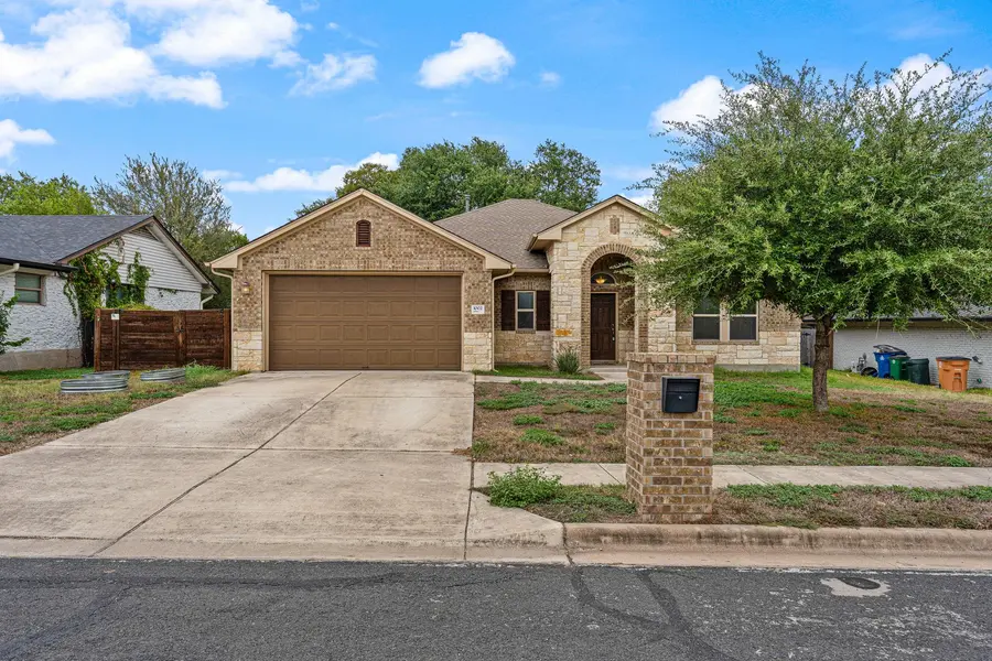 1002 Cripple Creek DR, Austin, TX 78758